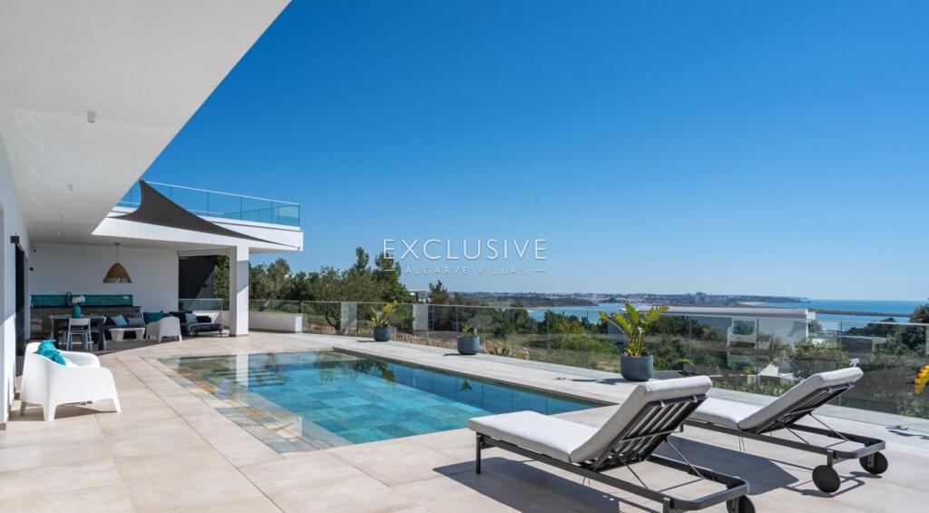 Main image of property: Algarve, Meia Praia