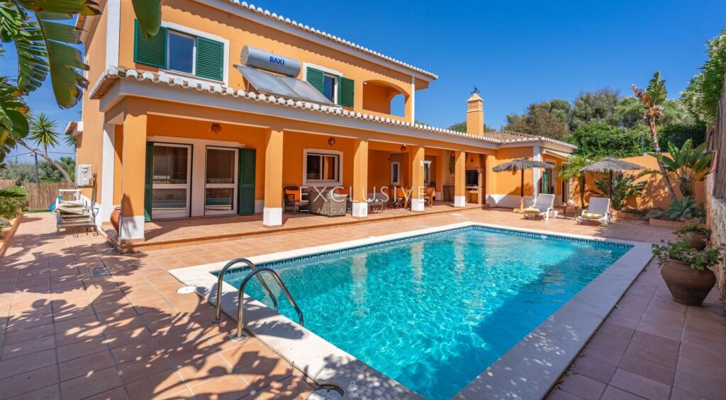 Main image of property: Algarve, Alvor