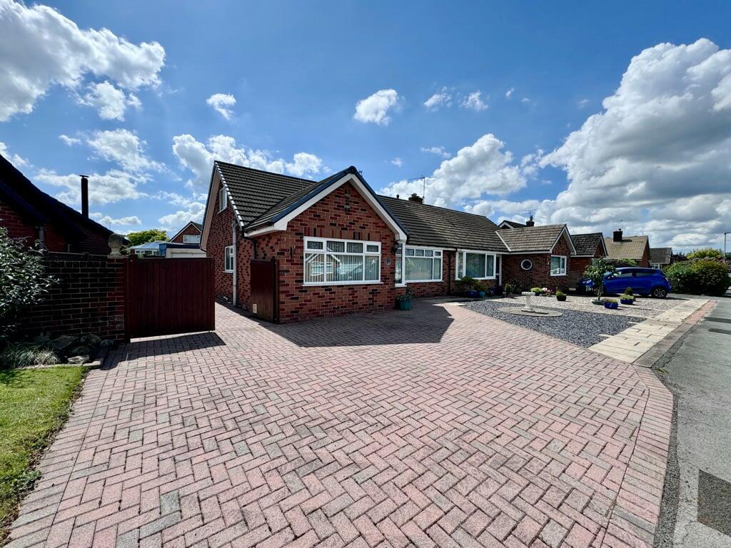 Main image of property: Meadoway, Longton, Preston, PR4