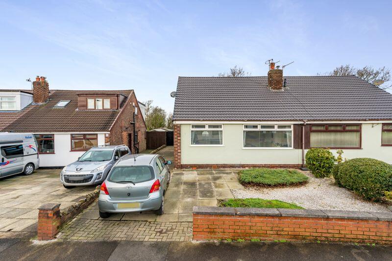 3 bedroom semidetached house for sale in Martland Avenue, Shevington