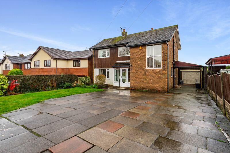 3 bedroom detached house for sale in Shevington Lane, Shevington, Wigan