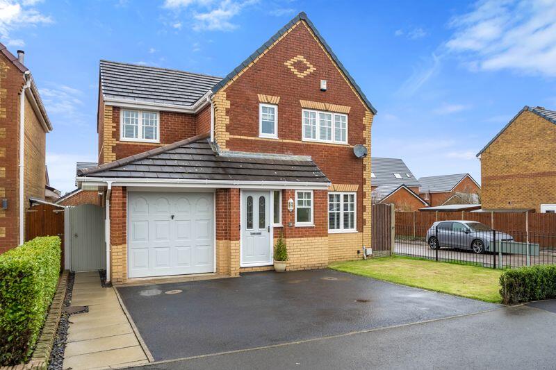 4 bedroom detached house for sale in Langham Road, Standish, Wigan, WN6