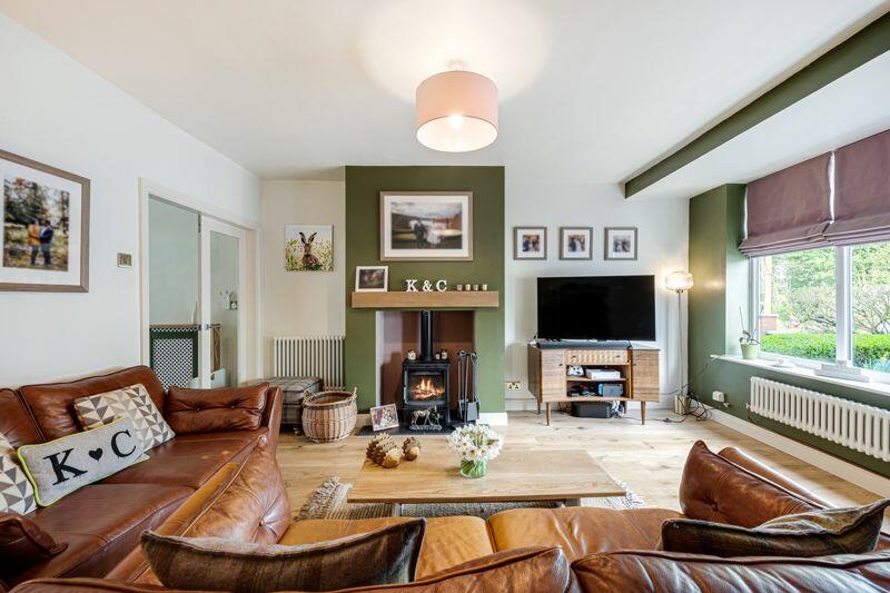 2 bedroom cottage for sale in Ayrefield Road, Roby Mill, WN8