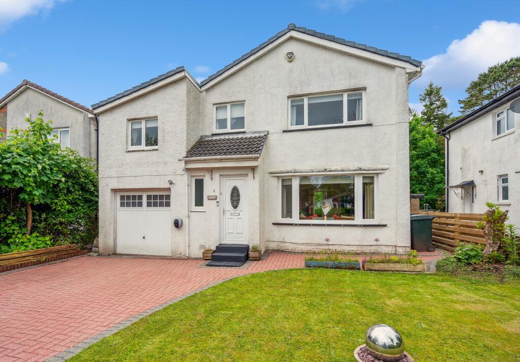 5 bedroom detached house for sale in Crawford Drive, Helensburgh