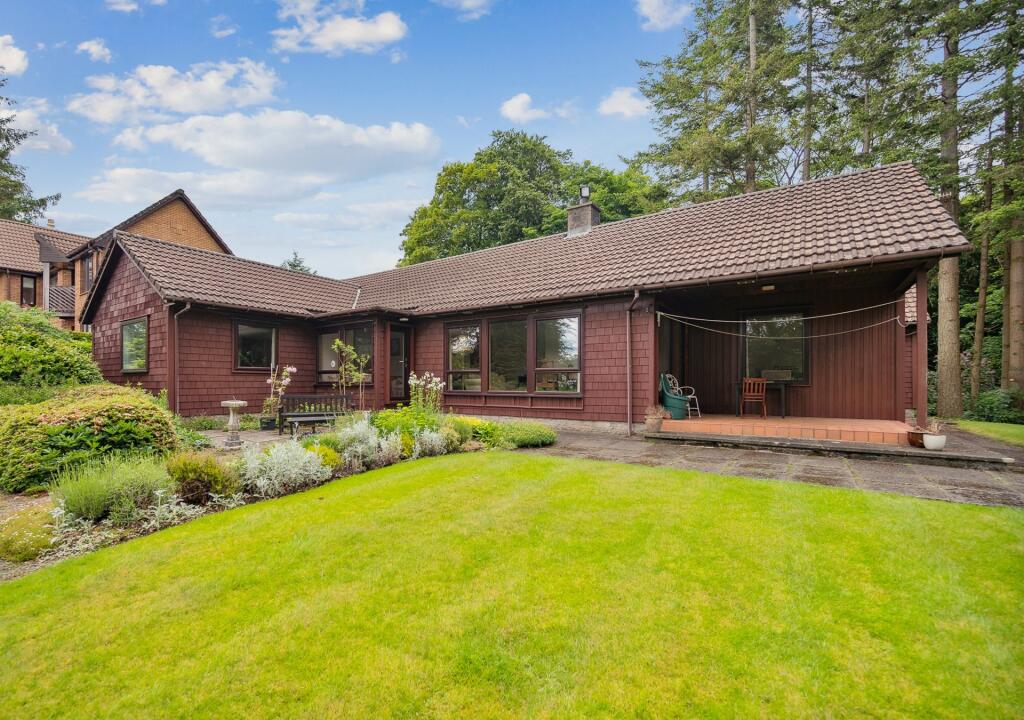 3 bedroom detached bungalow for sale in Dualt, Aros Road, Rhu, Argyll