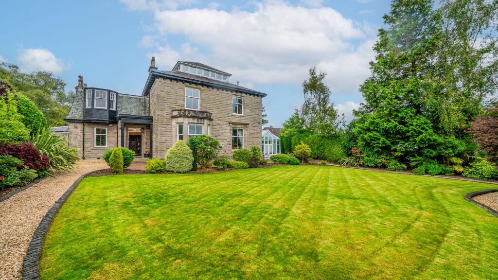 Main image of property: Cranley House, East Montrose Street, Helensburgh, G84 7ER