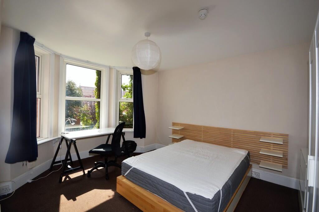 Additional property image - Alma Road, Winton, Bournemouth