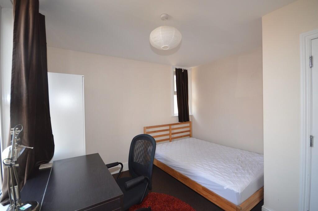 Additional property image - Alma Road, Winton, Bournemouth