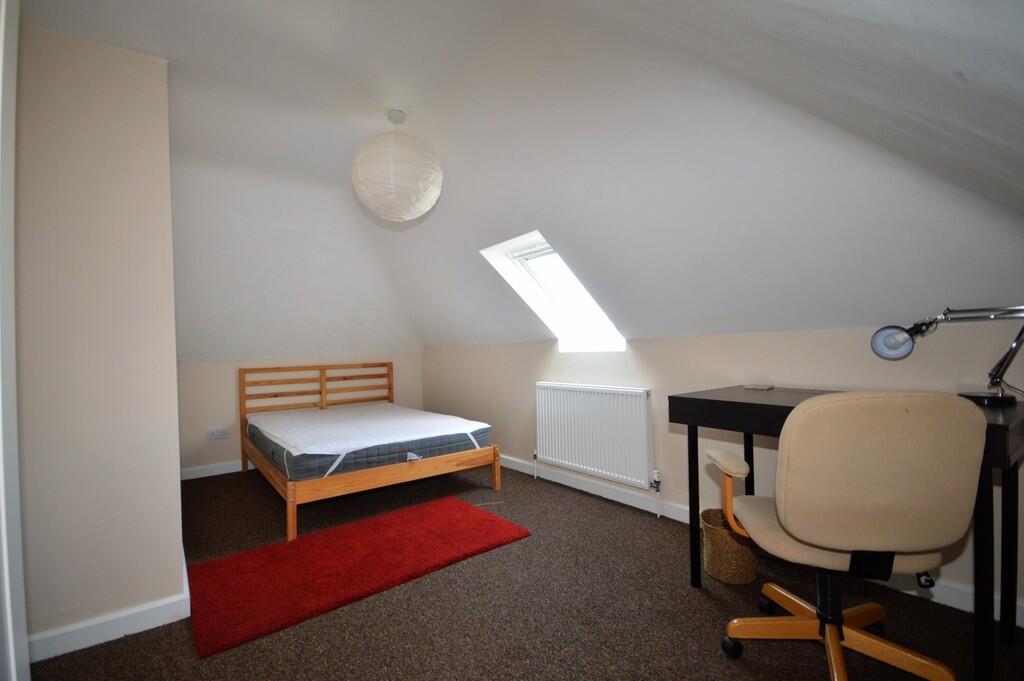 Additional property image - Alma Road, Winton, Bournemouth