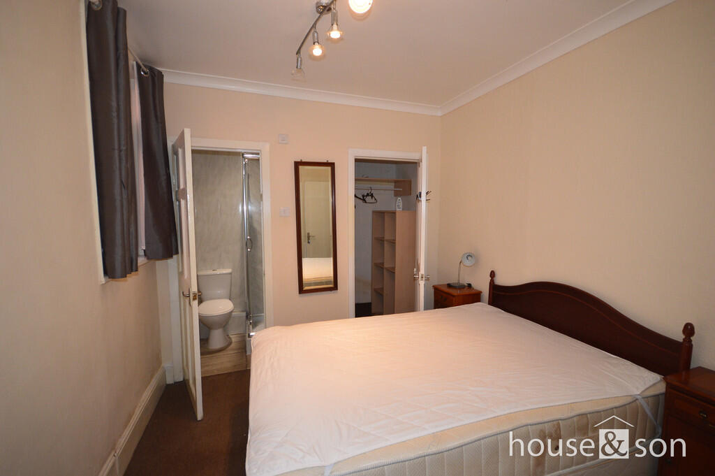 Additional property image - Moorfield Grove, Moordown