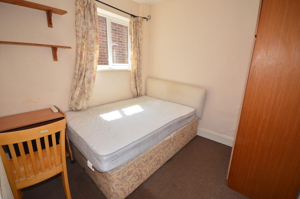 Additional property image - Moorfield Grove, Moordown