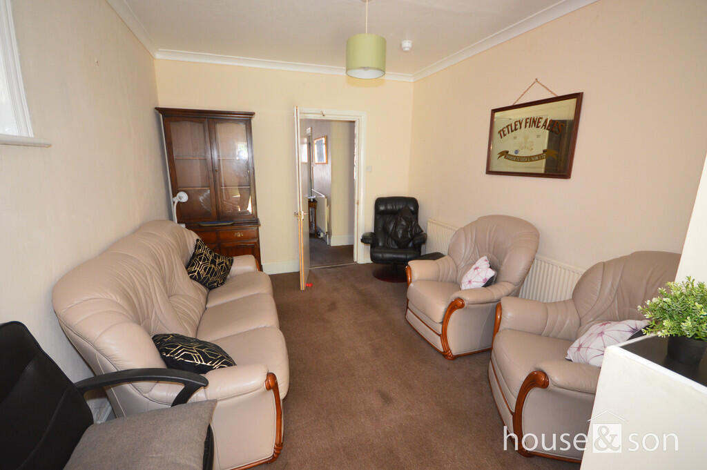 Additional property image - Moorfield Grove, Moordown