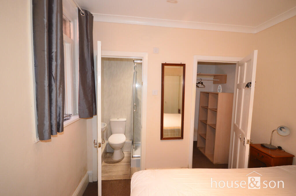 Additional property image - Moorfield Grove, Moordown