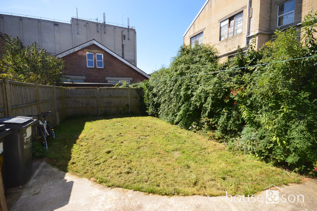 Additional property image - Moorfield Grove, Moordown