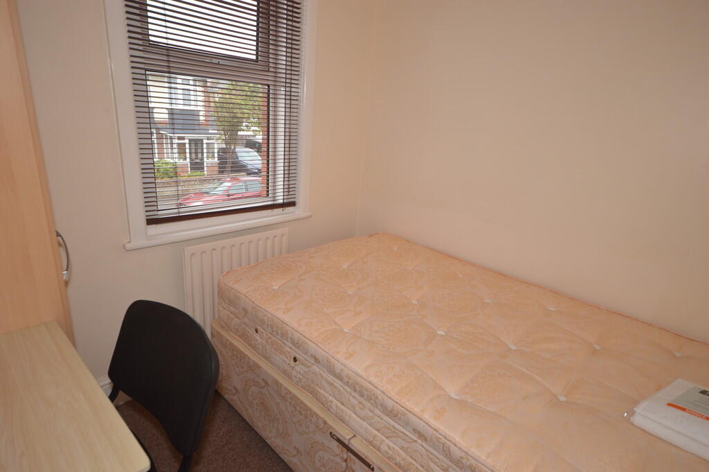 Additional image 16 of Beswick Avenue, Ensbury Park, Bournemouth