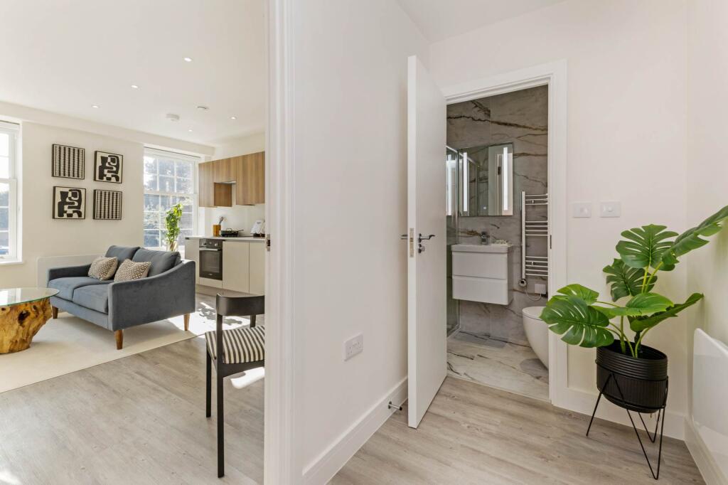 Main image of property: Chapel Street, Marlow