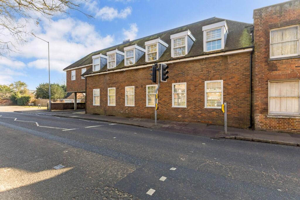 Main image of property: Chapel Street, Marlow