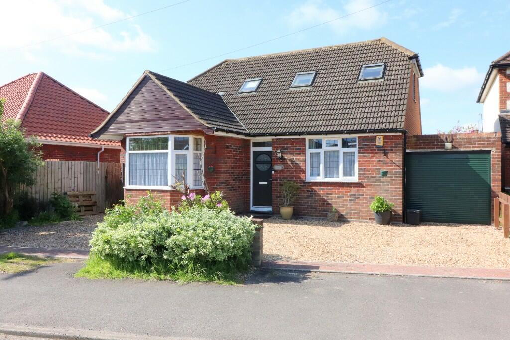 Main image of property: Grasmere Road, Luton, Bedfordshire, LU3 2DT