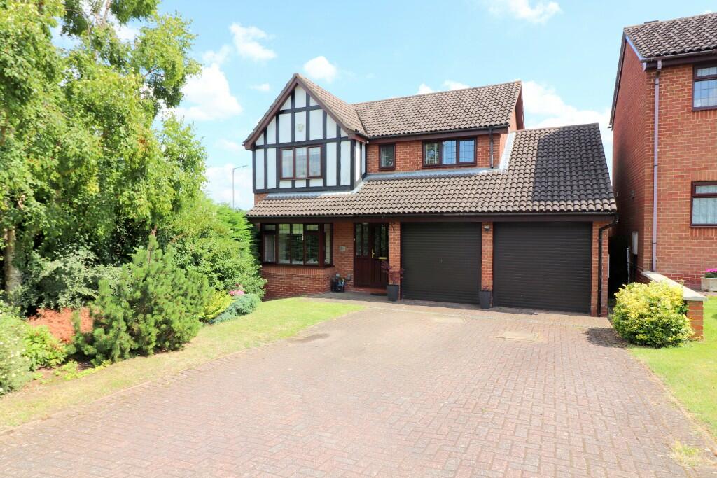 Main image of property: Emmer Green, Wigmore, Luton, LU2 8UH