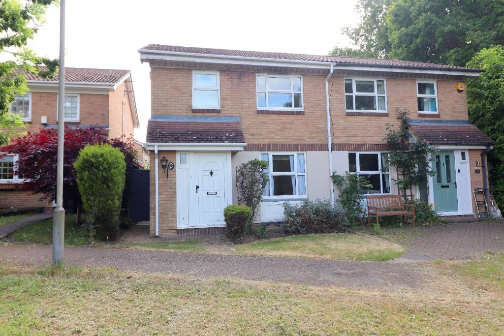 3 bedroom semi-detached house