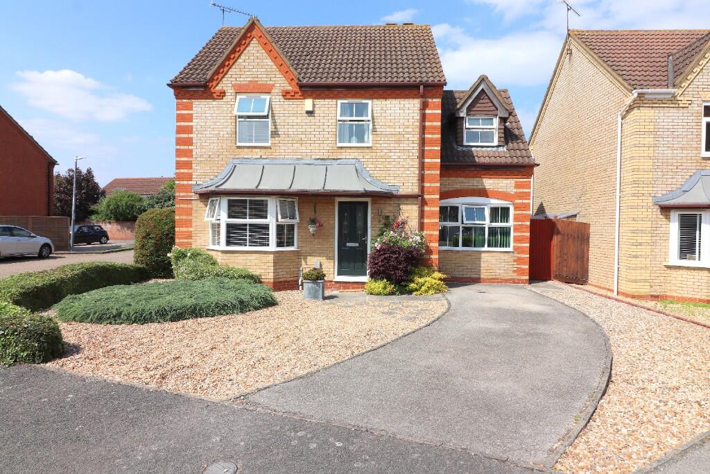 Main image of property: Ashby Drive, Barton Le Clay, Bedfordshire, MK45 4SA