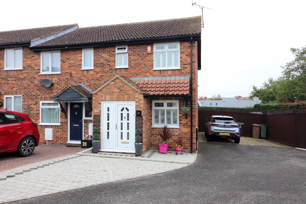 Main image of property: Rodeheath, Luton, Bedfordshire, LU4 9XA