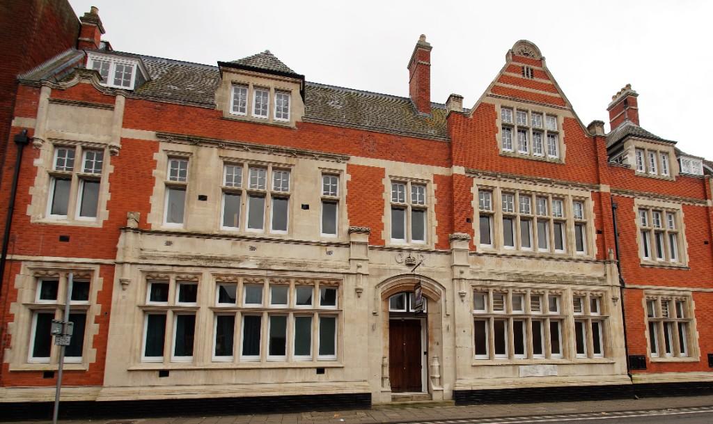 Main image of property: Bedford Suites, Dame Alice Street, Bedford, MK40 ** NEW YEAR SPECIAL OFFER ** £895 PCM