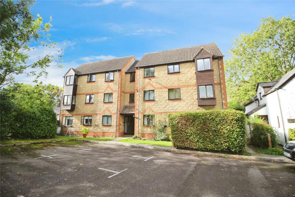 Main image of property: Rivercourt, Beeches Road, GL7