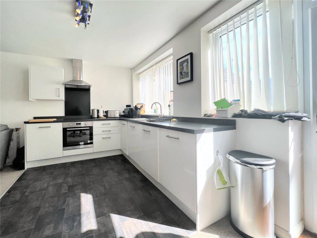 Main image of property: Jobbins Court, 103 Cricklade Street, Cirencester, GL7