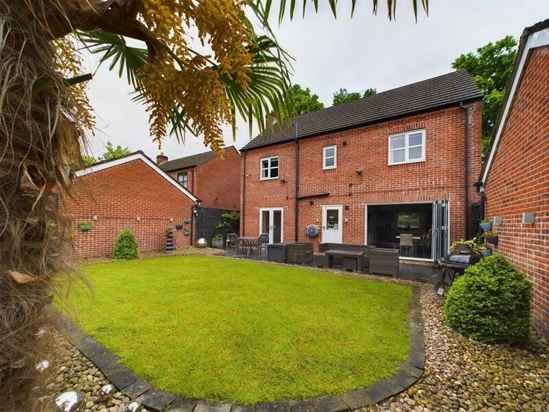 4 bedroom detached house for sale in Viscount Drive, Middleton, Manchester M24