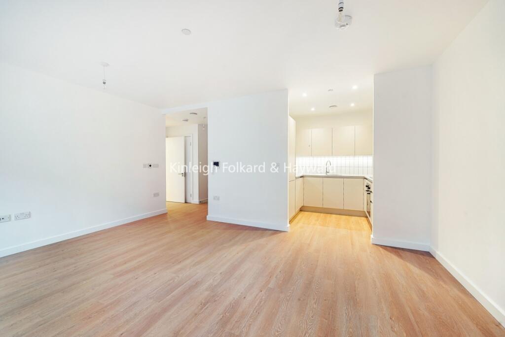 Main image of property: Tide Street, Barking, IG11