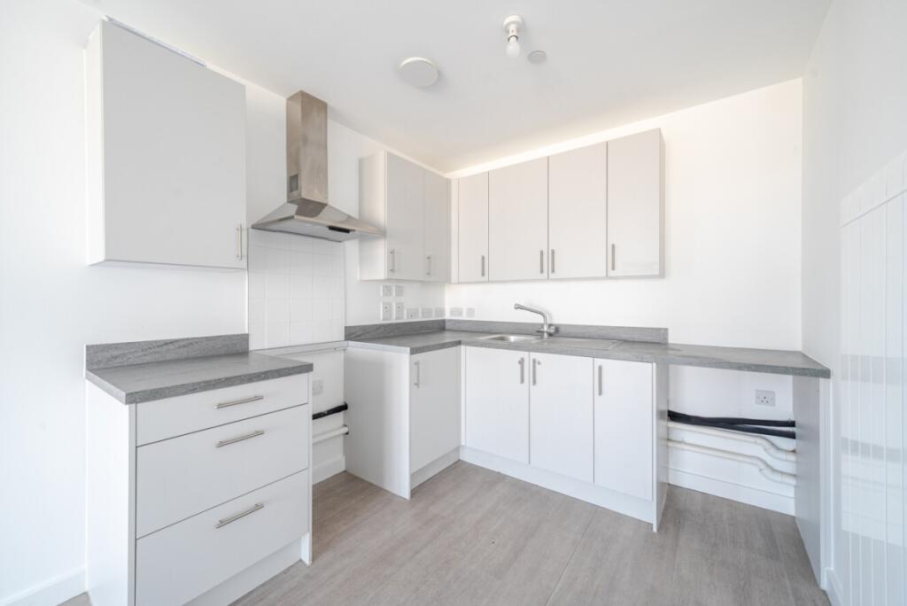 Main image of property: Cambridge Road, Barking, IG11
