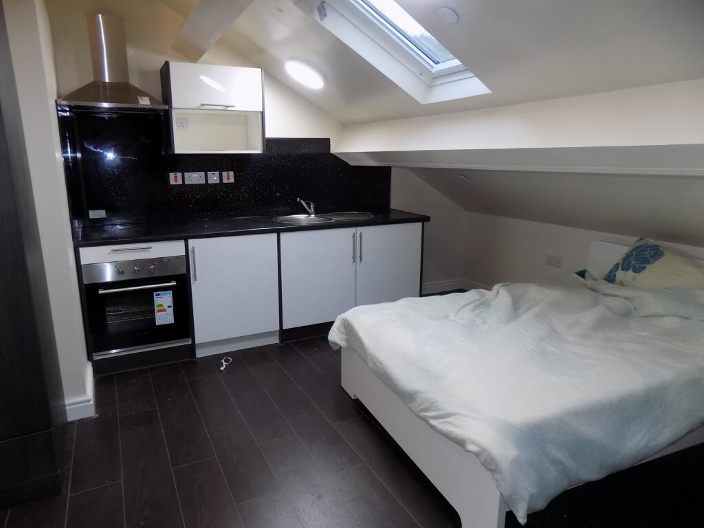 Main image of property: Ffordd Y Ffynnon, Bangor, Gwynedd, LL57