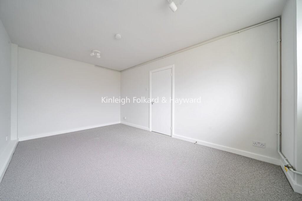 Main image of property: Masons Hill, Bromley, Kent, BR2
