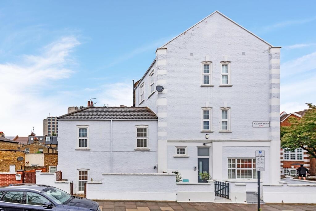 Main image of property: Tamworth Street, London, SW6
