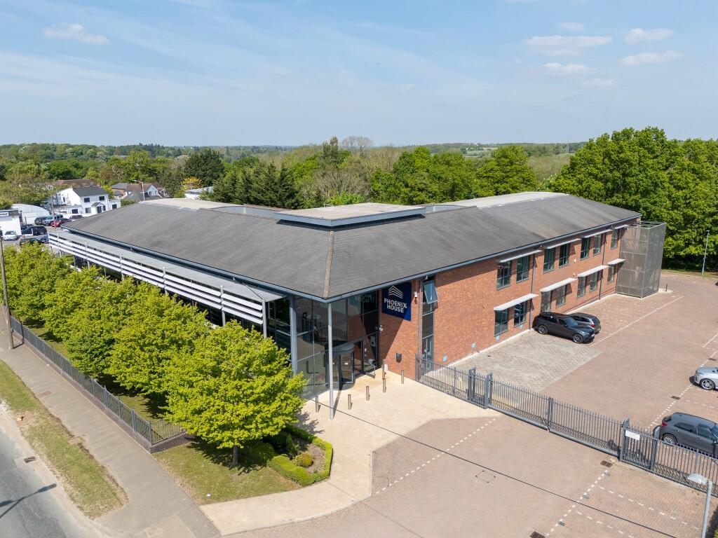 Main image of property: Oxford Road, Gerrards Cross, Buckinghamshire, SL9