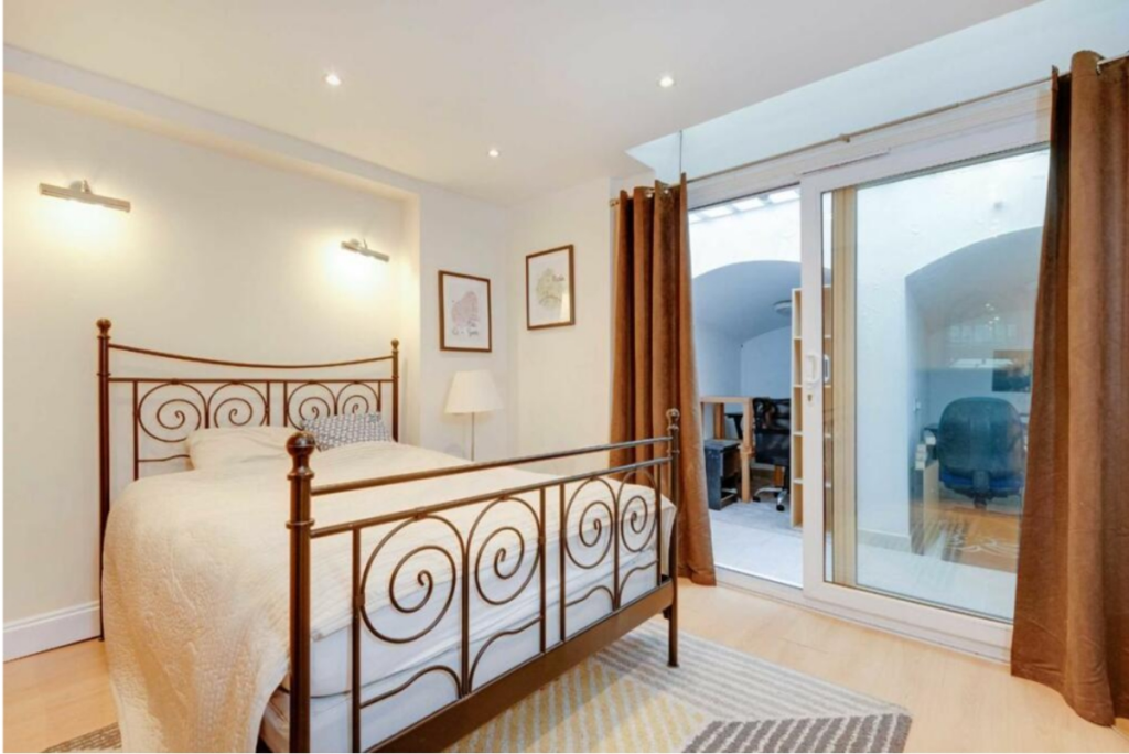 Main image of property: Englands Lane, Belsize Park, London, NW3
