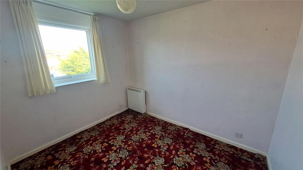 Additional property image - Dee View Court, Neston, Cheshire, CH64