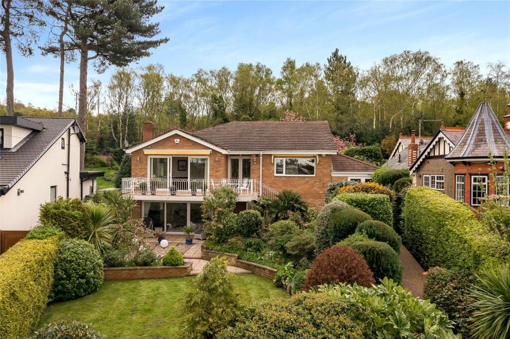 3 bedroom detached house for sale in Pipers Lane, Heswall, Wirral, CH60