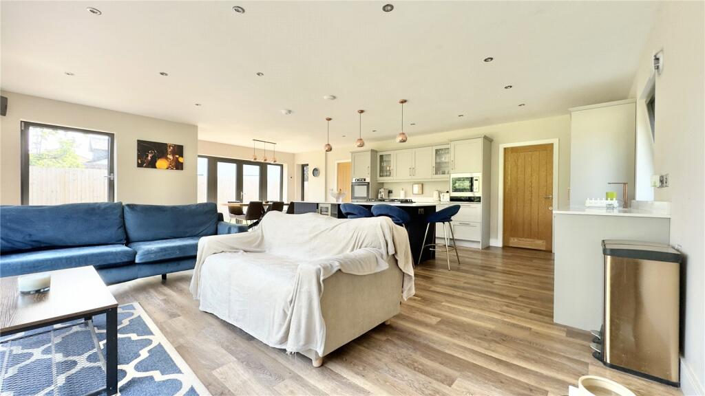 Additional property image - Liverpool Road, Neston, Cheshire, CH64