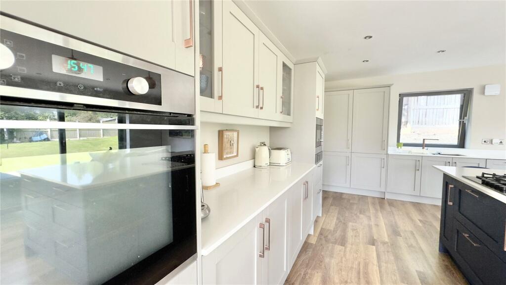 Additional property image - Liverpool Road, Neston, Cheshire, CH64