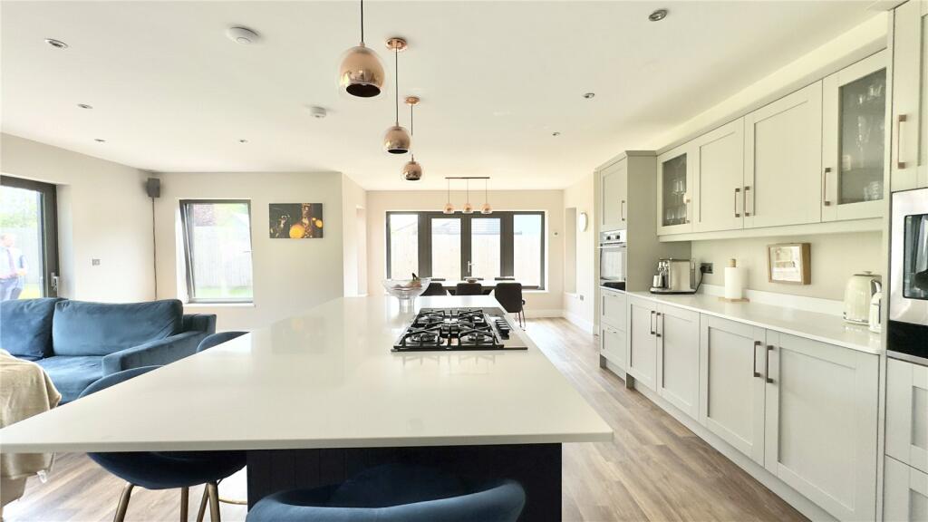 Additional property image - Liverpool Road, Neston, Cheshire, CH64