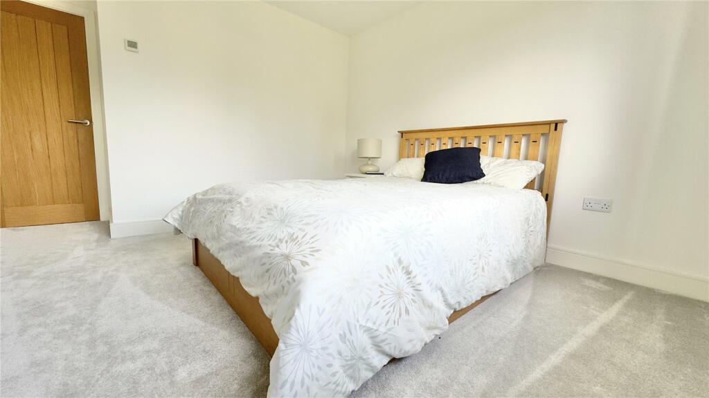 Additional property image - Liverpool Road, Neston, Cheshire, CH64