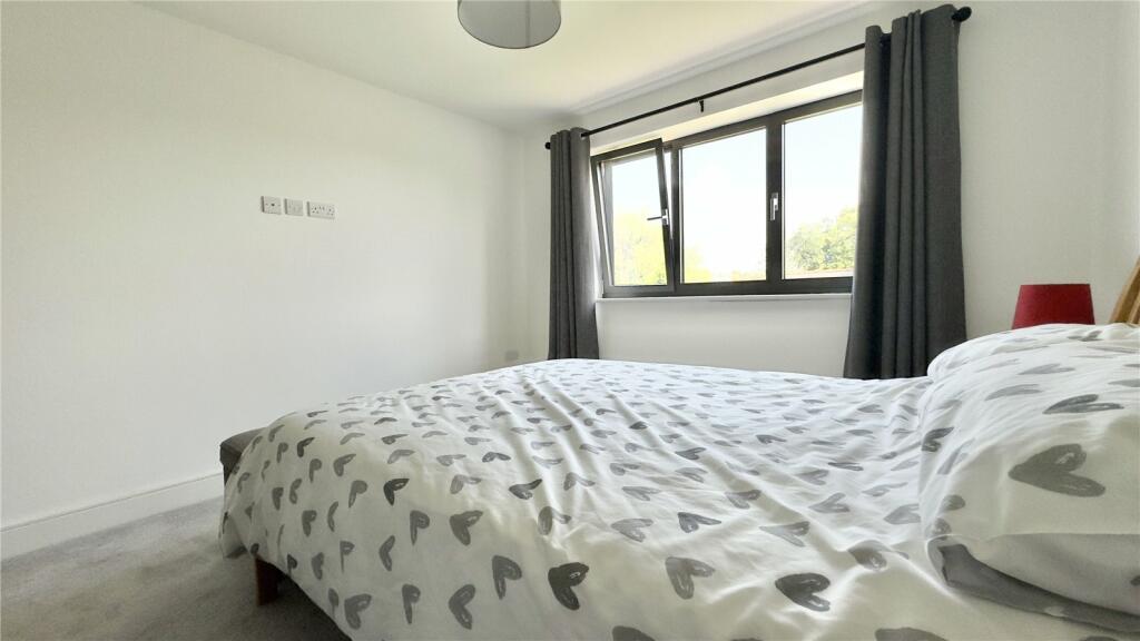 Additional property image - Liverpool Road, Neston, Cheshire, CH64