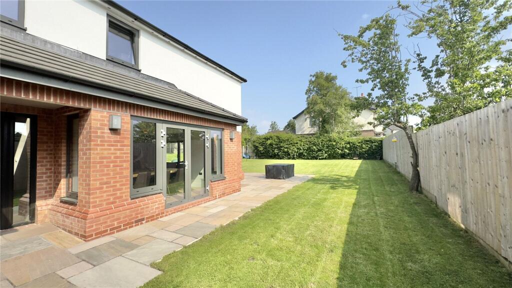 Additional property image - Liverpool Road, Neston, Cheshire, CH64
