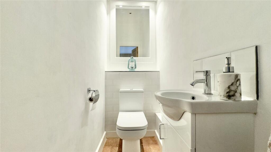 Additional property image - Dawpool Farm, Thurstaston, Wirral, CH61