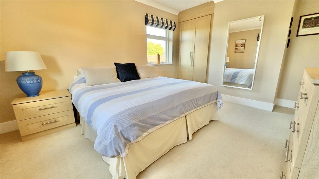 Additional property image - Beacon Lane, Heswall, Wirral, CH60