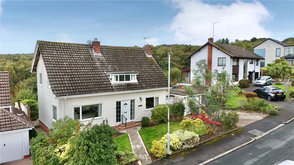 Main image of property: Dalesway, Heswall, Wirral, CH60
