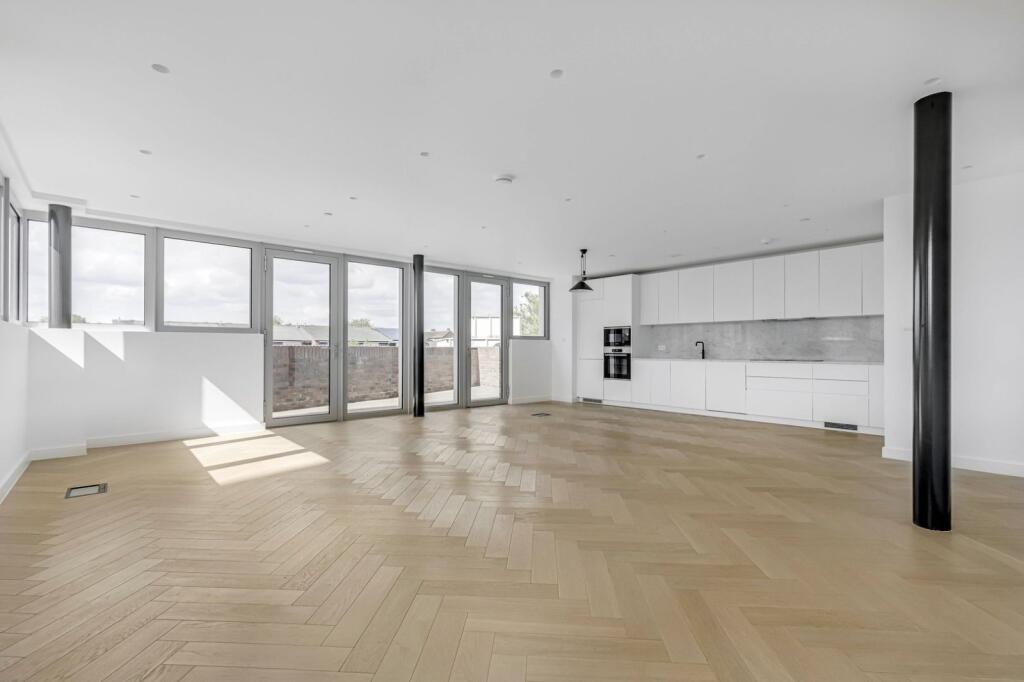 Main image of property: Maple Path, London, E5