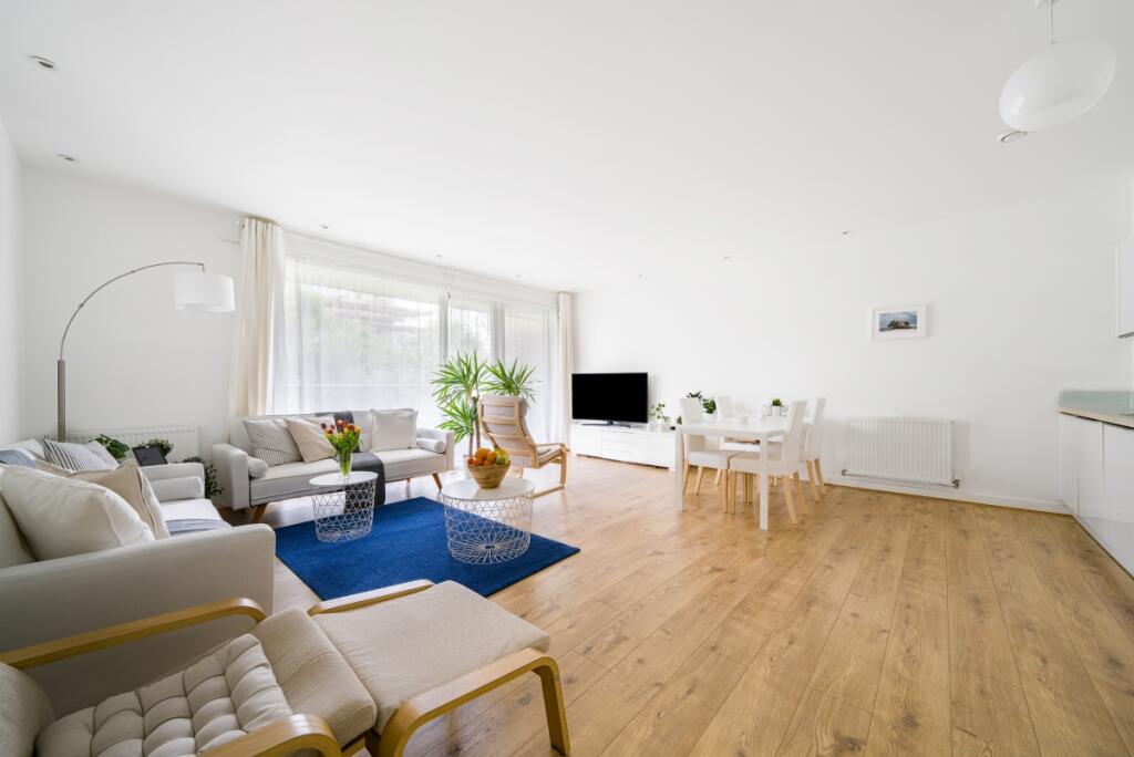 Main image of property: Cabanel Place, Kennington, London, SE11